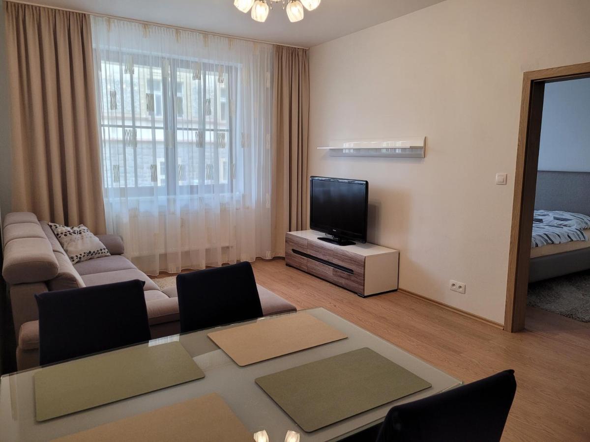 Apartment Svahova Карловы Вары Экстерьер фото